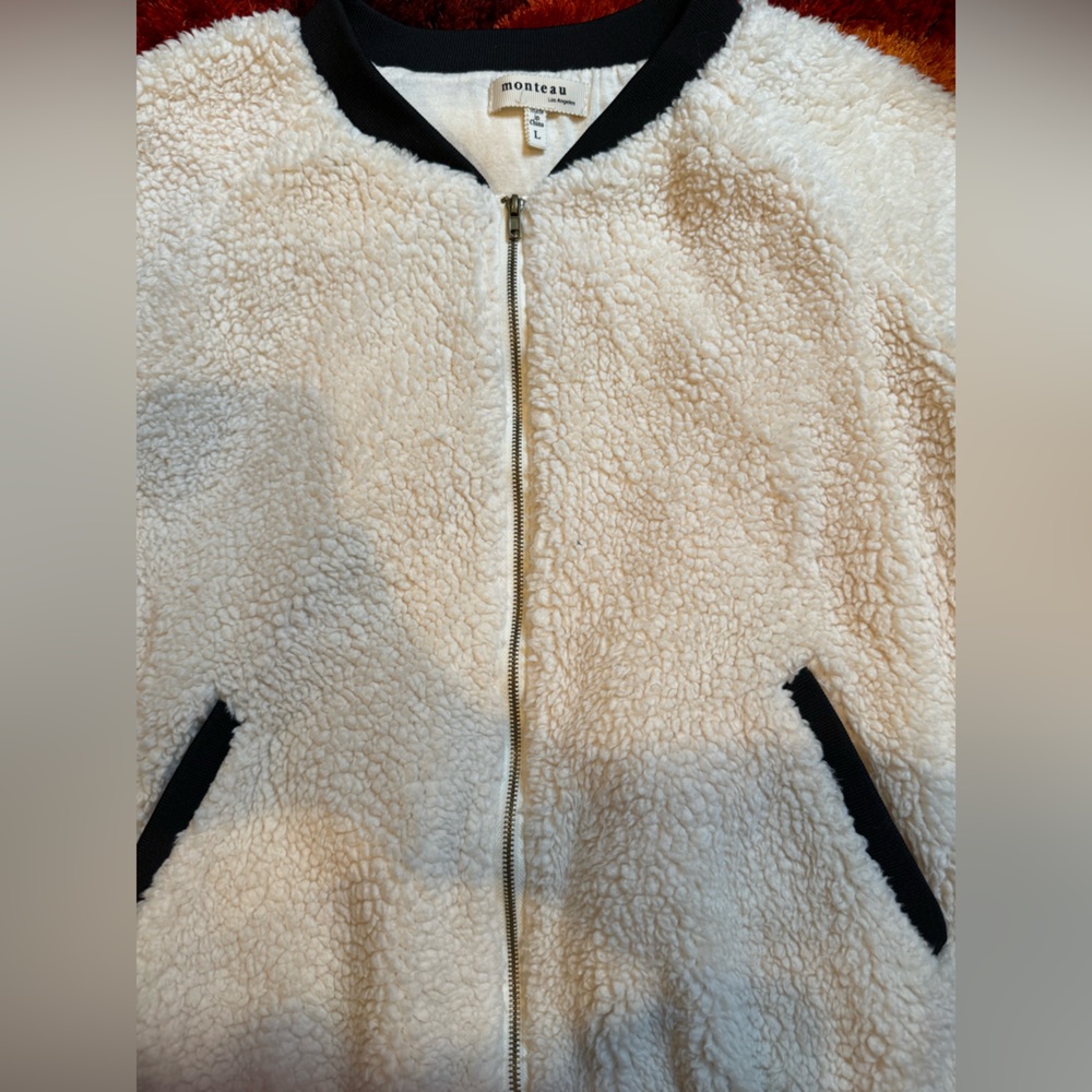 Sherpa Jacket - Picture 3 of 3